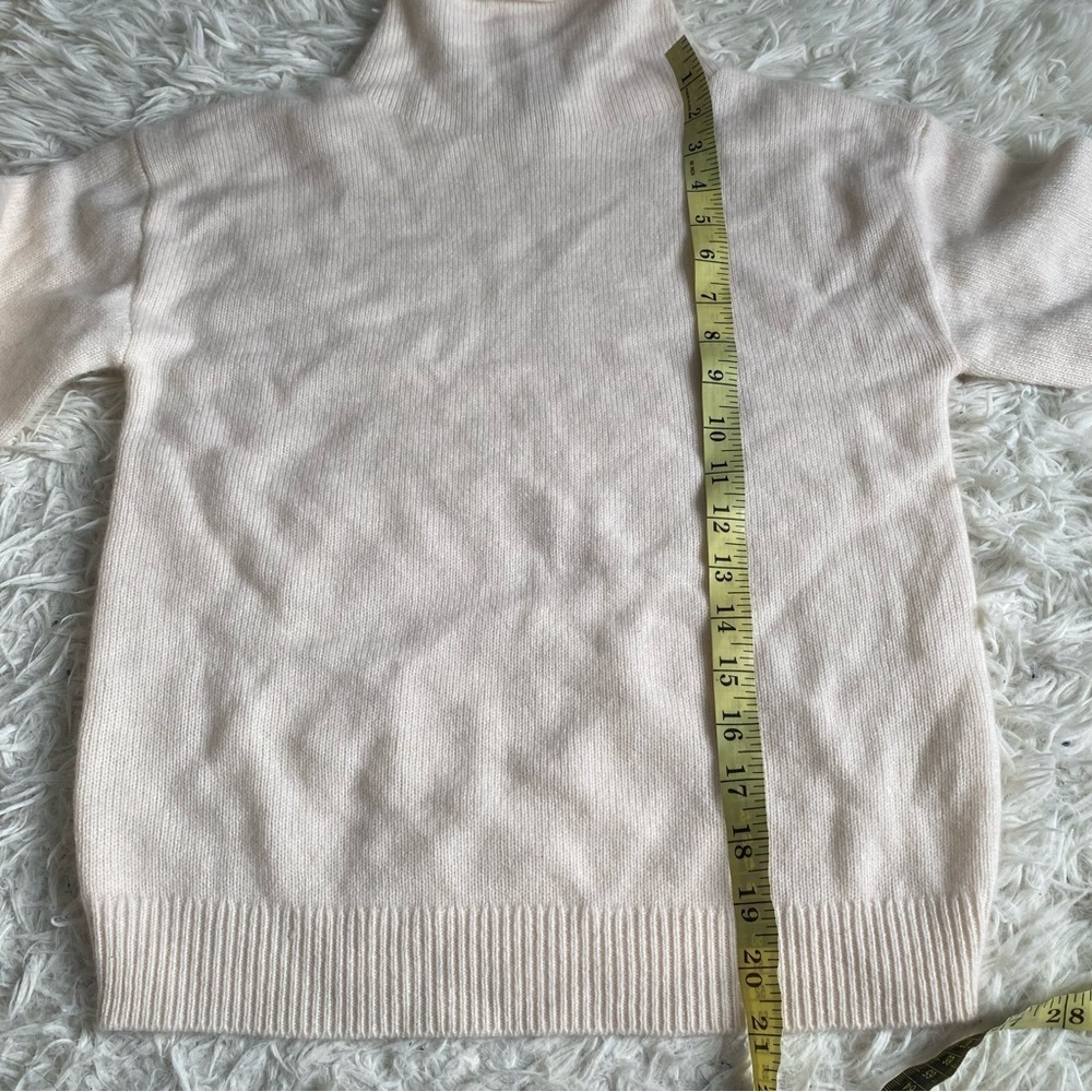 Aritzia Cashmere Mockneck Sweater in Whisper White - Picture 5 of 7